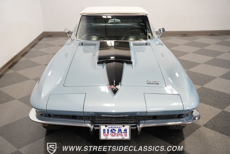 Unknown-Corvette-1966-Laguna-Blue-Black-11