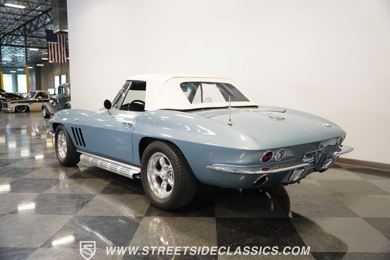 Unknown-Corvette-1966-Laguna-Blue-Black-16