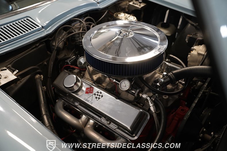 Unknown-Corvette-1966-Laguna-Blue-Black-28