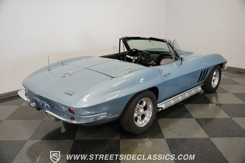 Unknown-Corvette-1966-Laguna-Blue-Black-34