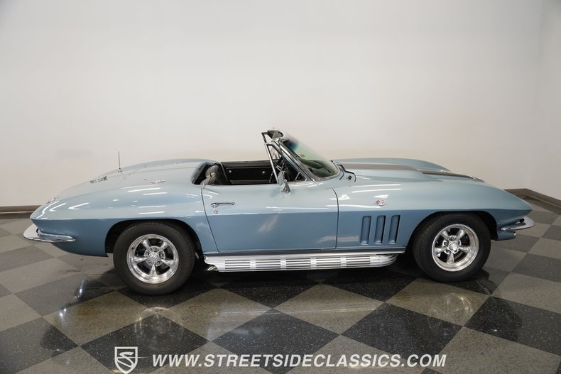 Unknown-Corvette-1966-Laguna-Blue-Black-35