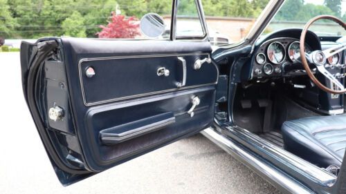 Unknown-Corvette-1966-Laguna-Blue-Dark-Blue-Vinyl-13