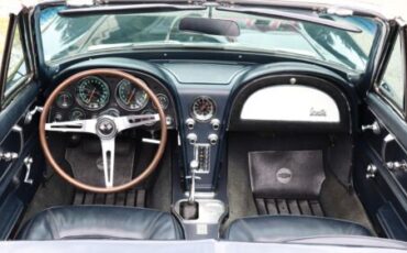 Unknown-Corvette-1966-Laguna-Blue-Dark-Blue-Vinyl-15