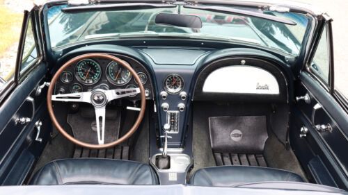 Unknown-Corvette-1966-Laguna-Blue-Dark-Blue-Vinyl-15