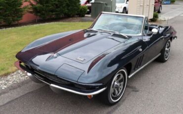 Unknown-Corvette-1966-Laguna-Blue-Dark-Blue-Vinyl-17