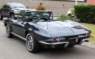 Unknown-Corvette-1966-Laguna-Blue-Dark-Blue-Vinyl-22