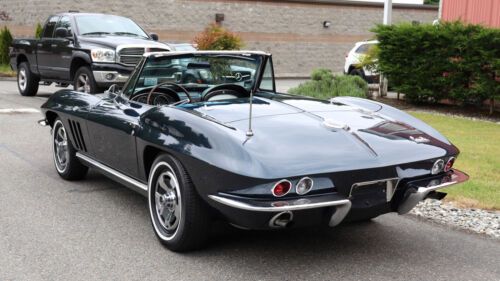 Unknown-Corvette-1966-Laguna-Blue-Dark-Blue-Vinyl-22