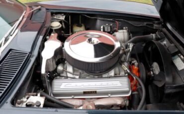 Unknown-Corvette-1966-Laguna-Blue-Dark-Blue-Vinyl-5