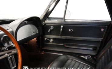 Unknown-Corvette-1966-Milano-Maroon-Black-18