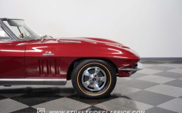 Unknown-Corvette-1966-Milano-Maroon-Black-2