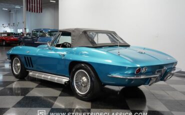 Unknown-Corvette-1966-Nassau-Blue-Blue-12