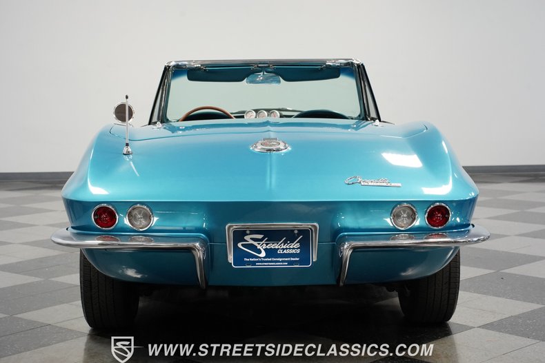 Unknown-Corvette-1966-Nassau-Blue-Blue-13