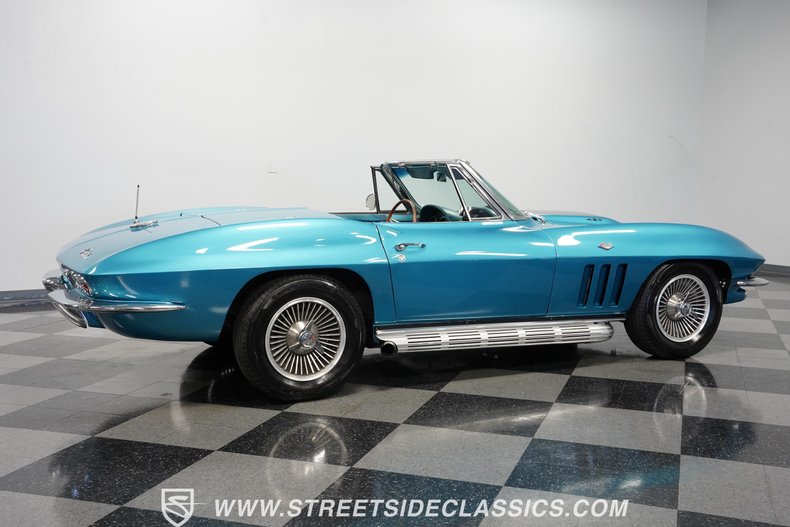 Unknown-Corvette-1966-Nassau-Blue-Blue-16