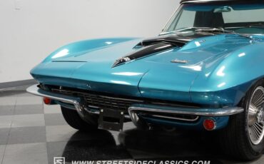 Unknown-Corvette-1966-Nassau-Blue-Blue-22