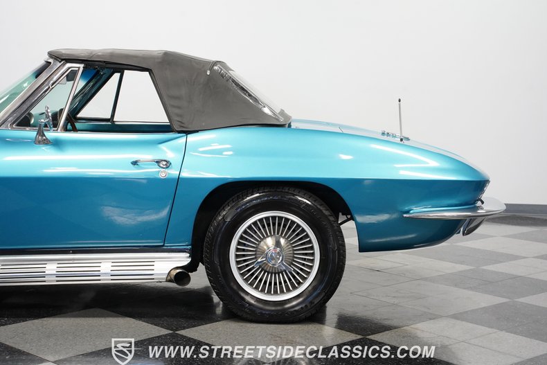 Unknown-Corvette-1966-Nassau-Blue-Blue-27
