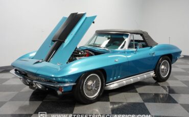 Unknown-Corvette-1966-Nassau-Blue-Blue-4