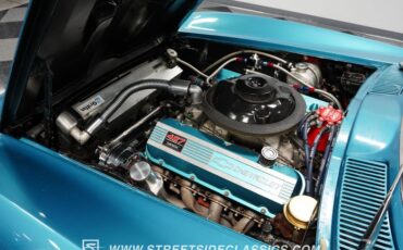Unknown-Corvette-1966-Nassau-Blue-Blue-5