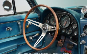 Unknown-Corvette-1966-Nassau-Blue-Blue-7