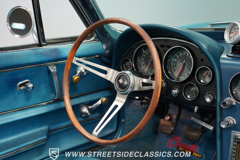 Unknown-Corvette-1966-Nassau-Blue-Blue-7