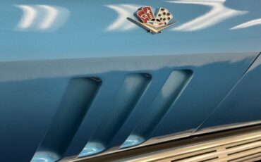 Unknown-Corvette-1966-Nassau-Blue-Bright-Blue-16