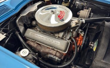 Unknown-Corvette-1966-Nassau-Blue-Bright-Blue-38