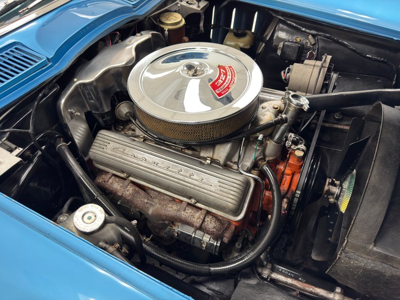 Unknown-Corvette-1966-Nassau-Blue-Bright-Blue-38