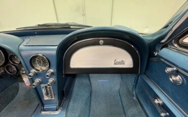 Unknown-Corvette-1966-Nassau-Blue-Bright-Blue-44