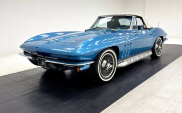 Unknown-Corvette-1966-Nassau-Blue-Bright-Blue-47