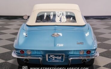 Unknown-Corvette-1966-Nassau-Blue-White-16