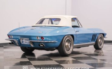 Unknown-Corvette-1966-Nassau-Blue-White-18