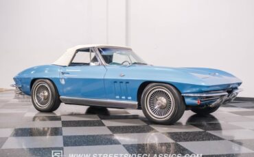 Unknown-Corvette-1966-Nassau-Blue-White-22