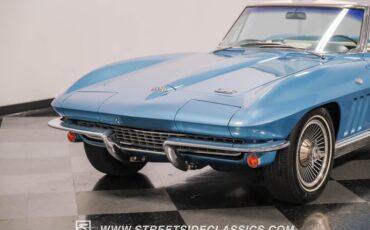 Unknown-Corvette-1966-Nassau-Blue-White-27