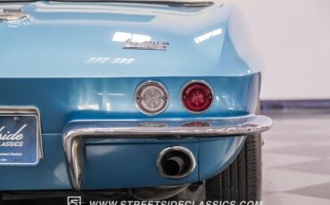 Unknown-Corvette-1966-Nassau-Blue-White-29