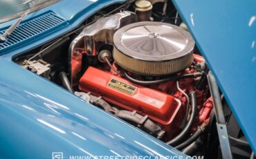 Unknown-Corvette-1966-Nassau-Blue-White-31