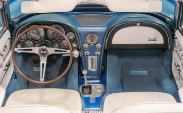 Unknown-Corvette-1966-Nassau-Blue-White-36