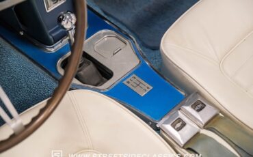 Unknown-Corvette-1966-Nassau-Blue-White-46