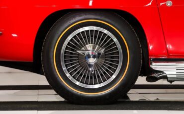Unknown-Corvette-1966-Rally-Red-Black-39