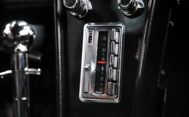 Unknown-Corvette-1966-Rally-Red-Black-4