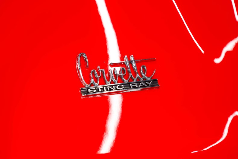 Unknown-Corvette-1966-Rally-Red-Black-42