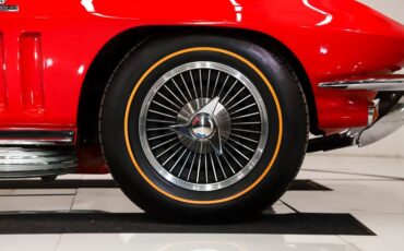 Unknown-Corvette-1966-Rally-Red-Black-46
