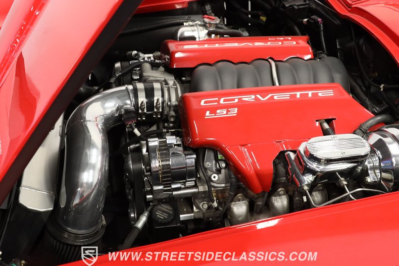 Unknown-Corvette-1966-Red-Red-1