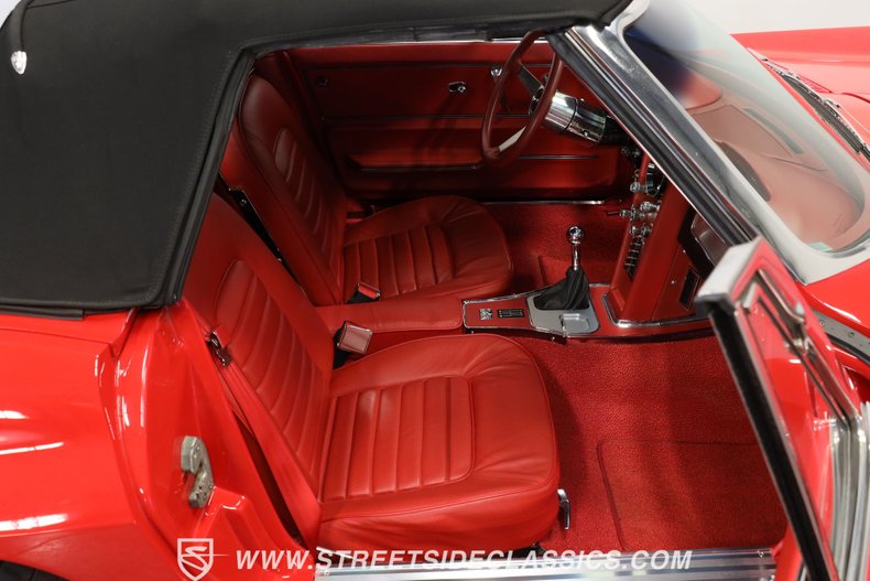 Unknown-Corvette-1966-Red-Red-10