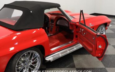 Unknown-Corvette-1966-Red-Red-13