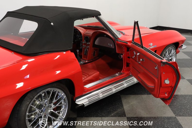 Unknown-Corvette-1966-Red-Red-13