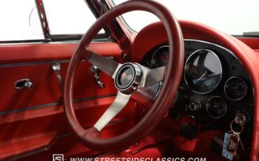 Unknown-Corvette-1966-Red-Red-16