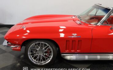 Unknown-Corvette-1966-Red-Red-21