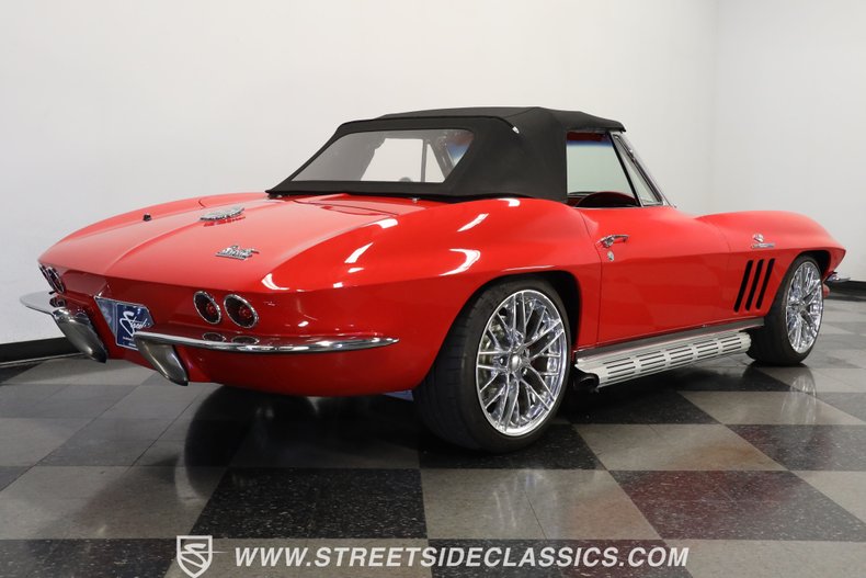 Unknown-Corvette-1966-Red-Red-23