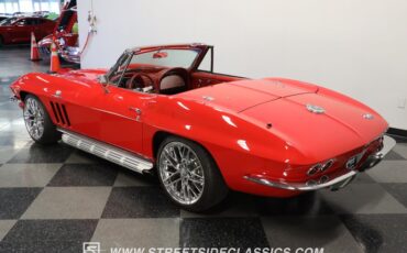 Unknown-Corvette-1966-Red-Red-24