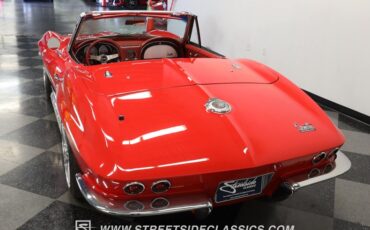 Unknown-Corvette-1966-Red-Red-25