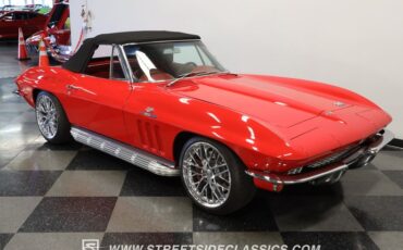 Unknown-Corvette-1966-Red-Red-31